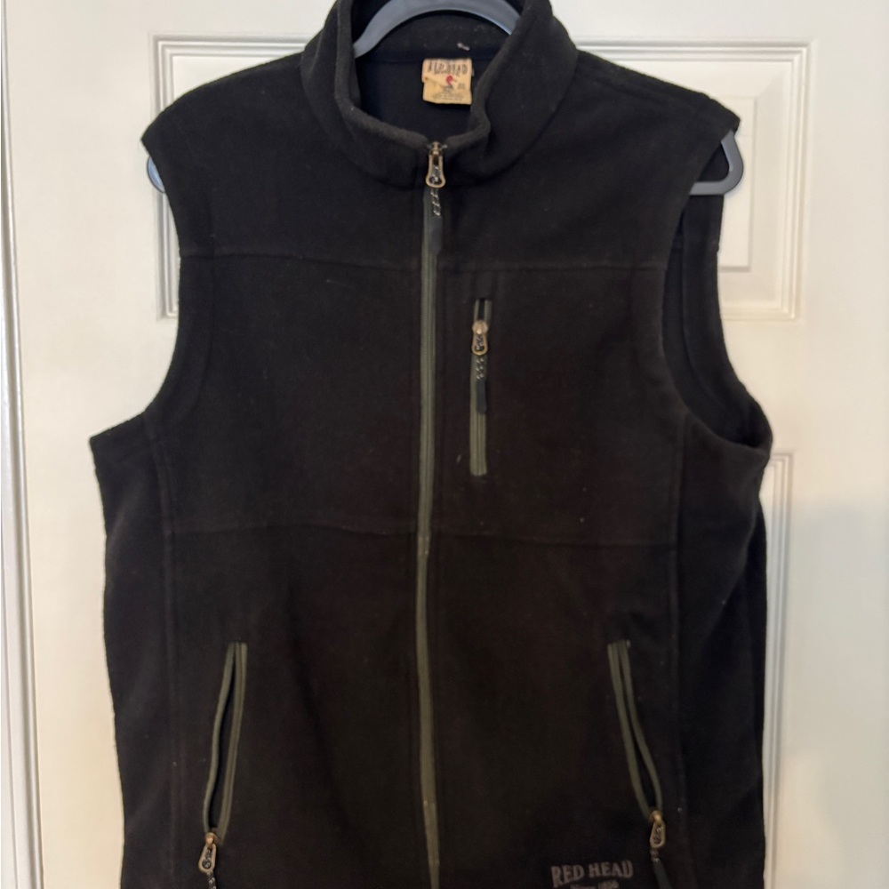 RedHead Men's Black Vest